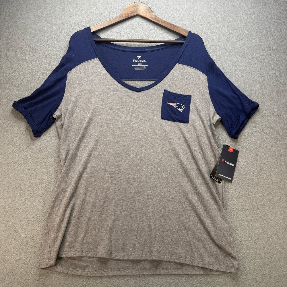 New England Patriots T Shirt Fanatics Womens Large Gray/Blue Rayon Spandex NWT
